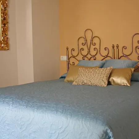 La Casa Azul +